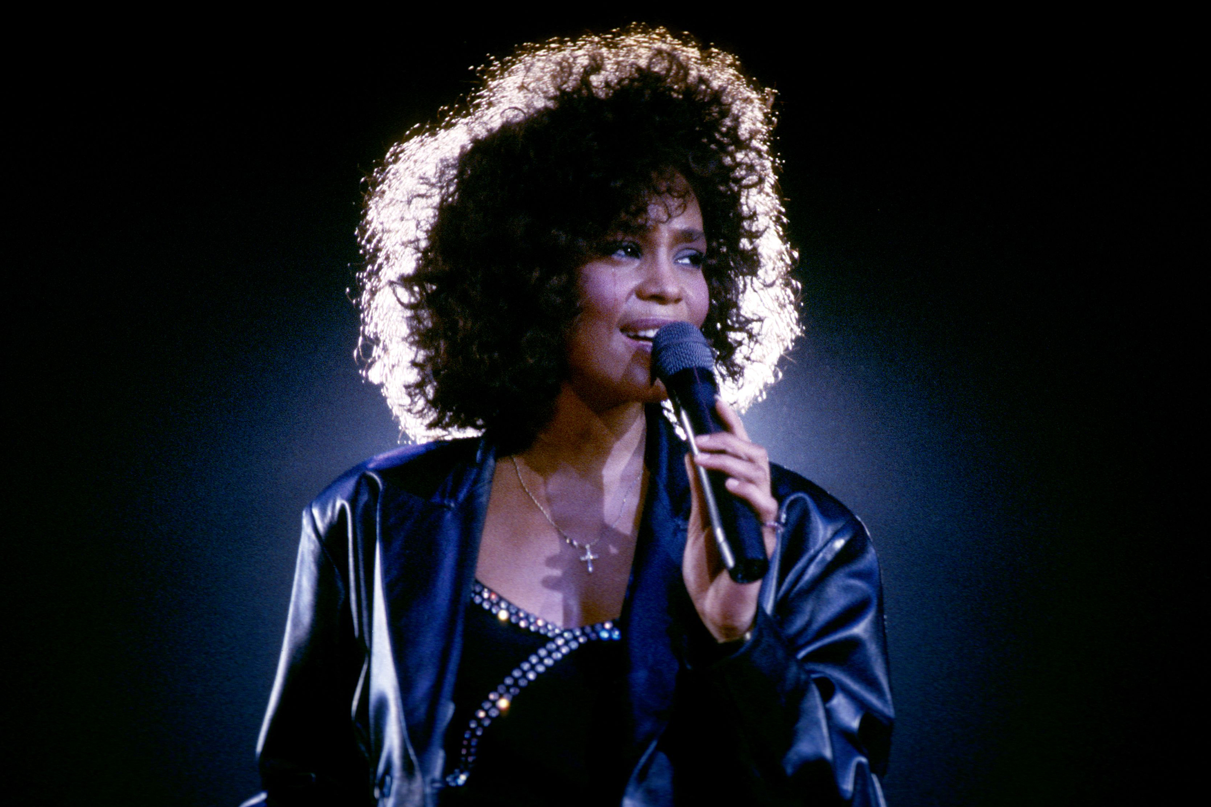 Заказать The Whitney Houston Hologram Tour на праздник Сайт The Whitney  Houston Hologram Tour агента Казахстан